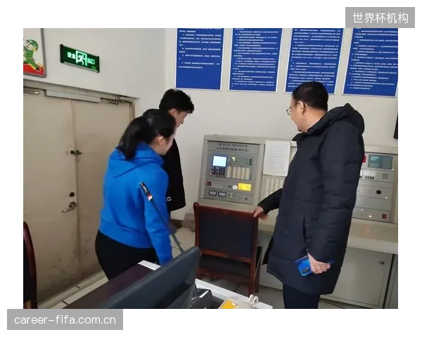 体育场馆ESG报告的加分项：精确的SPD漏电流监控不仅保障安全，其数据还能为场馆的能效优化和碳足迹核算提供支撑